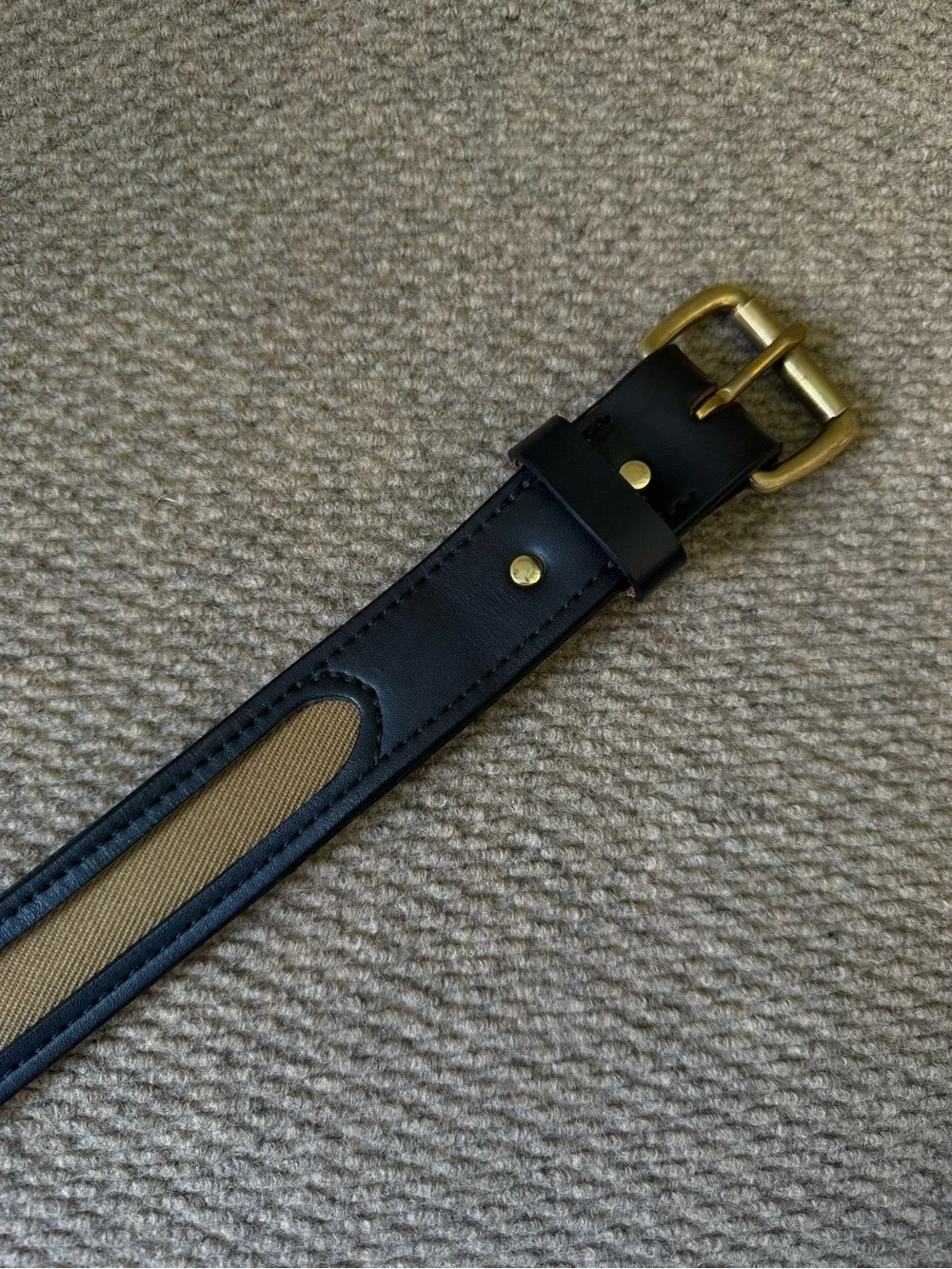 C.C. Filson Co. Men’s Black Leather / Tan Canvas Belt Men’s Size 50 ? EUC